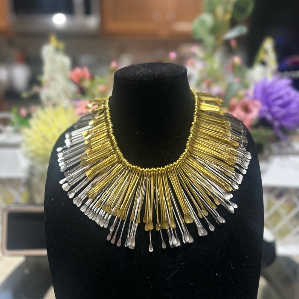 Sassy Jones Elegant Gold and Silver Women's Necklace